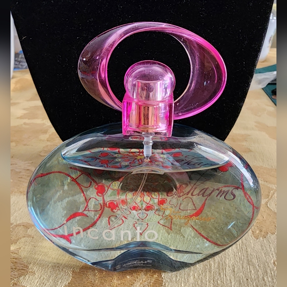Salvatore Ferragamo Incanto Perfume